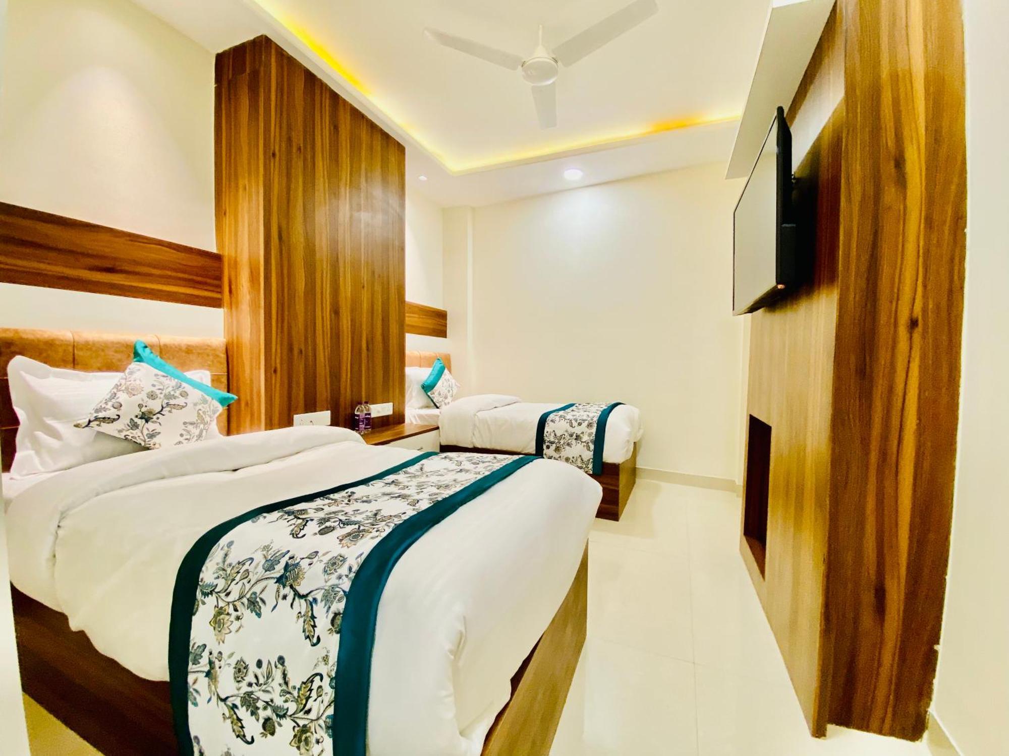 Hotel White House 350 Mtr From Golden Temple Amritsar Eksteriør billede