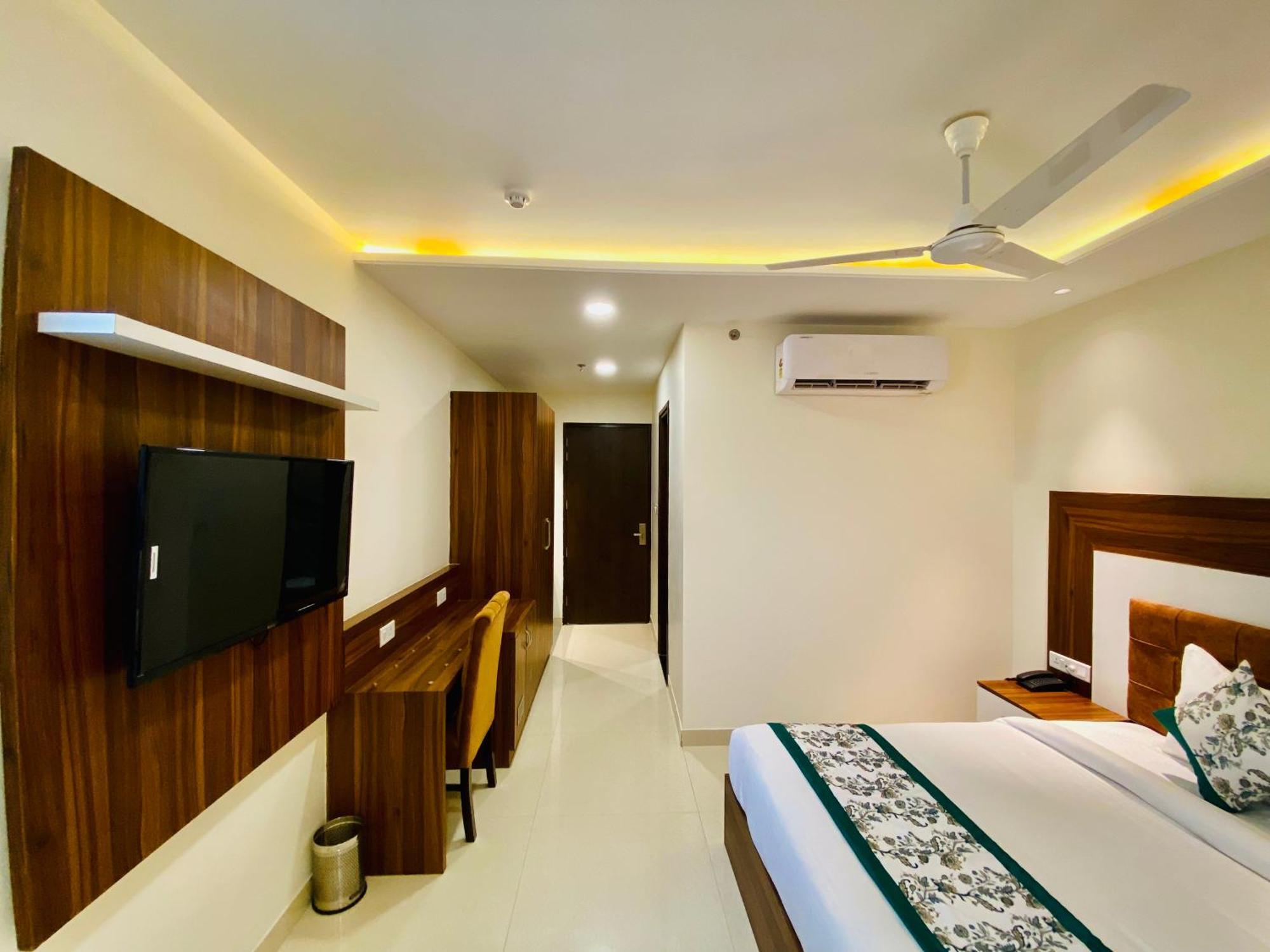 Hotel White House 350 Mtr From Golden Temple Amritsar Eksteriør billede