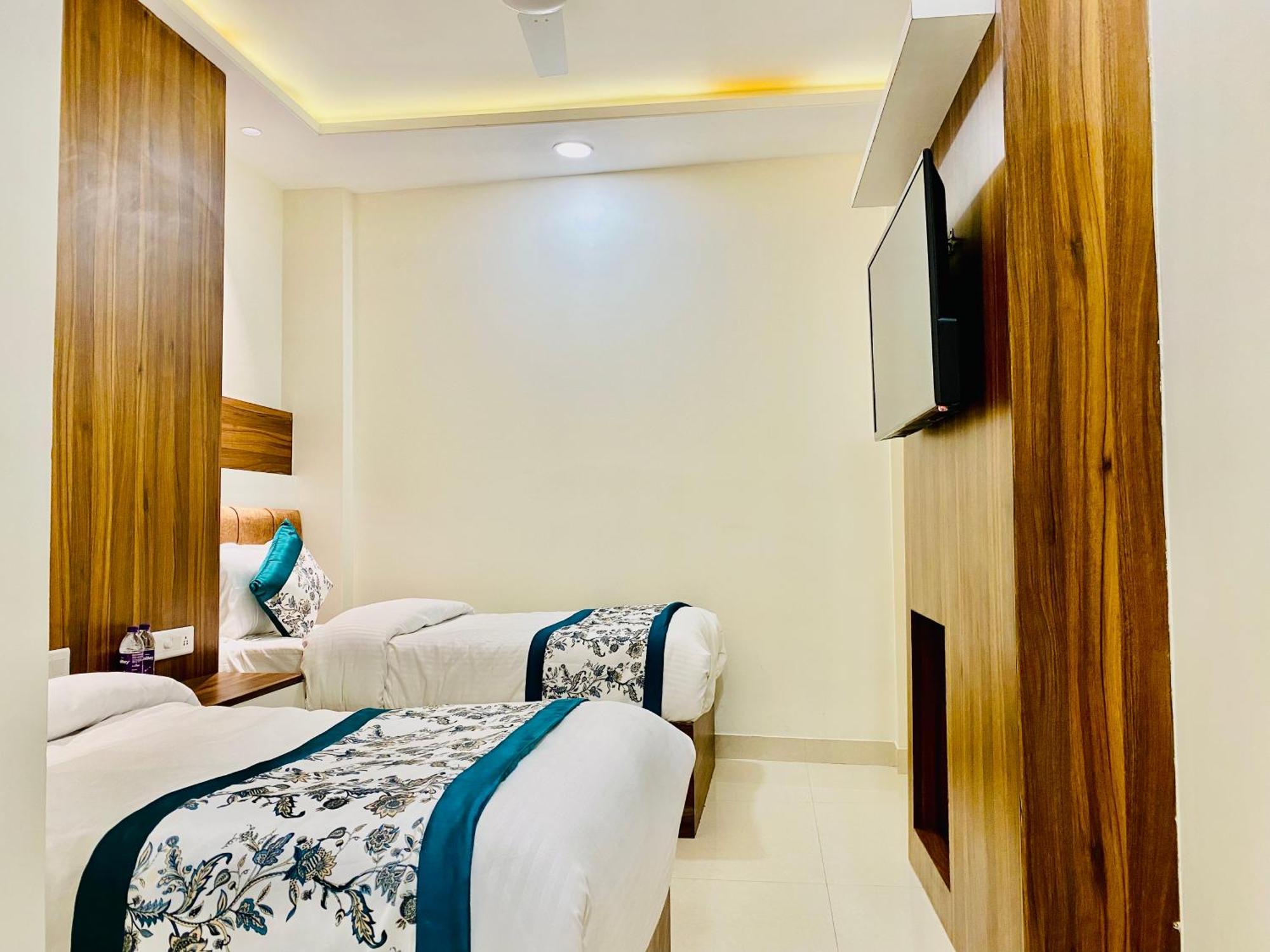 Hotel White House 350 Mtr From Golden Temple Amritsar Eksteriør billede
